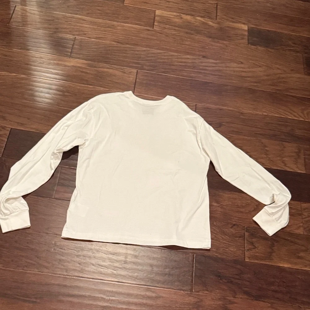 Nike White Graphic Long Sleeve Tee